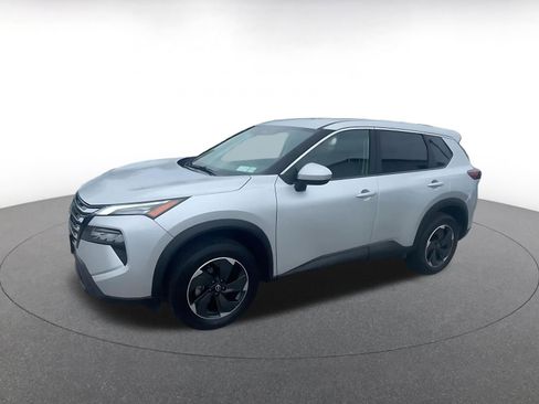 Used 2025 Nissan Rogue SV AWD/4WD image 8