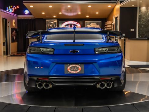 Used 2018 Chevrolet Camaro ZL1 image 14