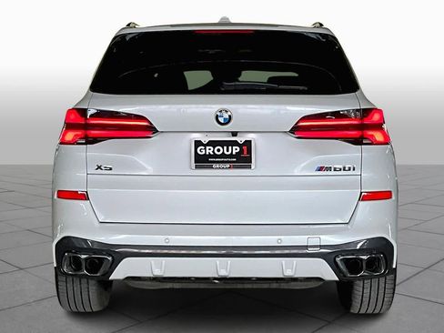 Certified 2026 BMW X5 M60i image 4