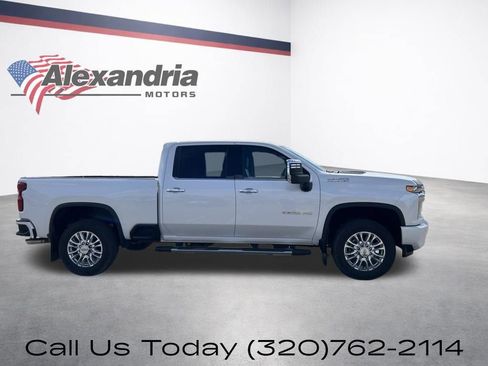 Used 2020 Chevrolet Silverado 2500 High Country w/ Z71 Off-Road Package AWD/4WD image 5