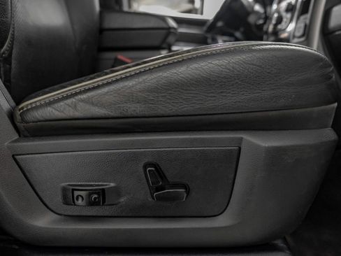 Used 2017 RAM 3500 Laramie Longhorn AWD/4WD image 35