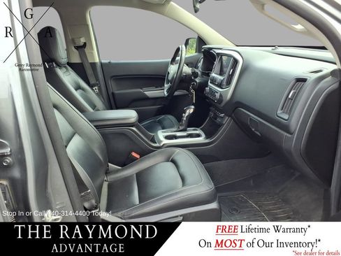 Used 2022 Chevrolet Colorado LT w/ Luxury Package AWD/4WD image 9