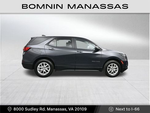 Used 2022 Chevrolet Equinox LS w/ LS Convenience Package image 6