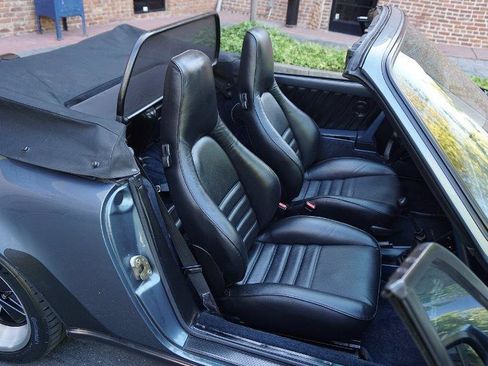 Used 1987 Porsche 911 Carrera RWD image 84