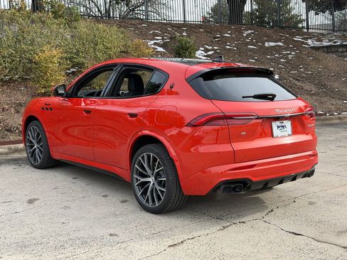 New 2026 Maserati Grecale Modena image 5