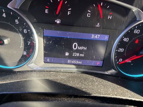 Used 2020 Chevrolet Traverse LT image 7