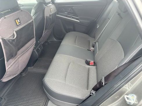 Used 2025 Toyota bZ4X FWD image 16