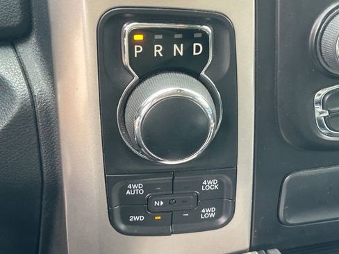 Used 2017 RAM 1500 Big Horn AWD/4WD image 17