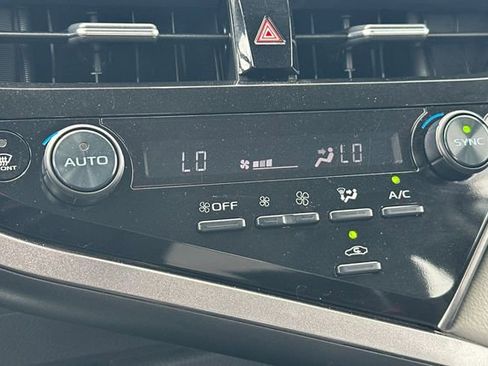 Used 2024 Toyota Camry LE FWD image 24