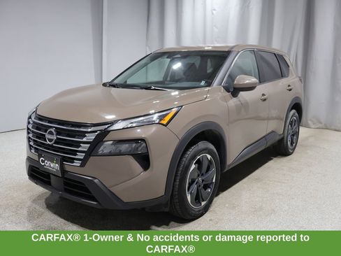 Used 2025 Nissan Rogue SV AWD/4WD image 5