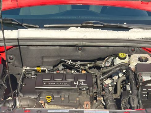 Used 2016 Chevrolet Cruze LT w/ Technology Package image 15