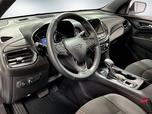 Used 2024 Chevrolet Equinox RS image 17