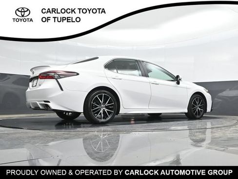 Used 2024 Toyota Camry SE w/ Convenience Package FWD image 37