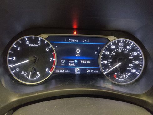 Used 2024 Nissan Sentra SV FWD image 23