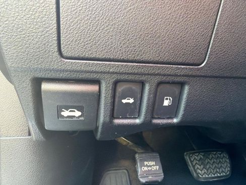 Used 2014 Lexus ES 350 w/ Premium Package FWD image 24