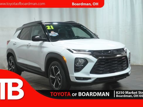 Used 2021 Chevrolet TrailBlazer RS w/ Convenience Package FWD image 1