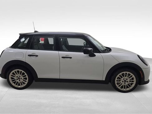 New 2026 MINI Cooper S image 10