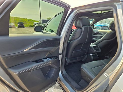 Used 2025 Cadillac Lyriq Sport RWD image 25
