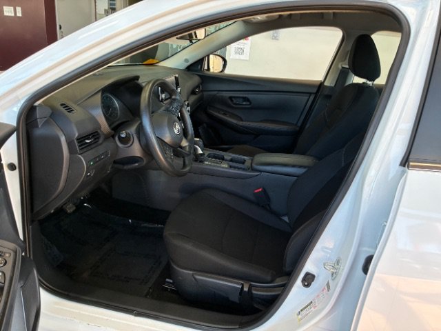Used 2024 Nissan Sentra S FWD image 11