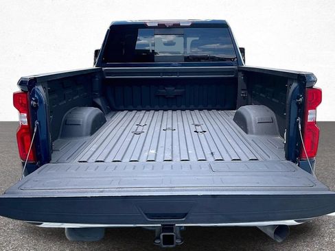 Used 2020 Chevrolet Silverado 2500 LTZ w/ LTZ Premium Package AWD/4WD image 8