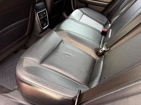 Used 2015 Dodge Charger R/T w/ Plus Group RWD image 26