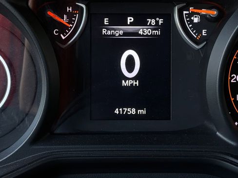 Used 2025 Jeep Wrangler Unlimited Sport AWD/4WD image 34
