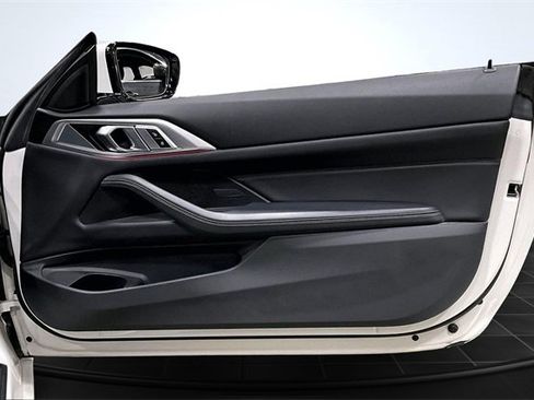 Used 2023 BMW 430i xDrive Convertible w/ Convenience Package image 24