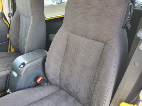Used 2004 Jeep Wrangler 4WD image 22