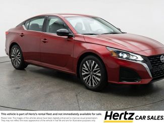 Used 2025 Nissan Altima 2.5 SV video 1