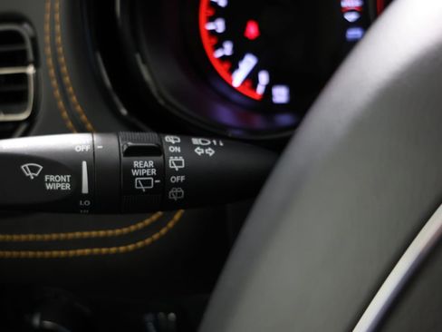 Used 2023 Dodge Durango R/T w/ Hemi Orange Plus Package AWD/4WD image 28