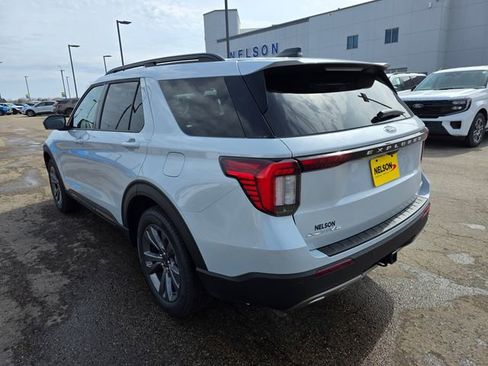 New 2026 Ford Explorer Active image 41