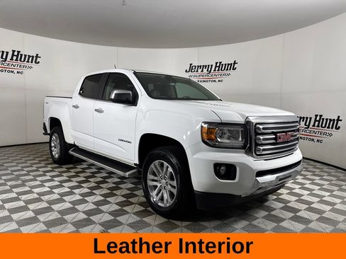Used 2017 GMC Canyon SLT w/ Driver Alert Package AWD/4WD image 4