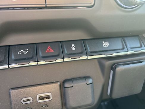 Certified 2025 Chevrolet Silverado 2500 Custom w/ Custom Value Package AWD/4WD image 26