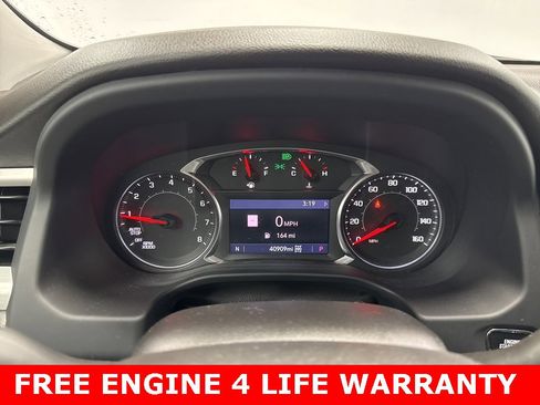 Used 2023 GMC Acadia SLE image 13