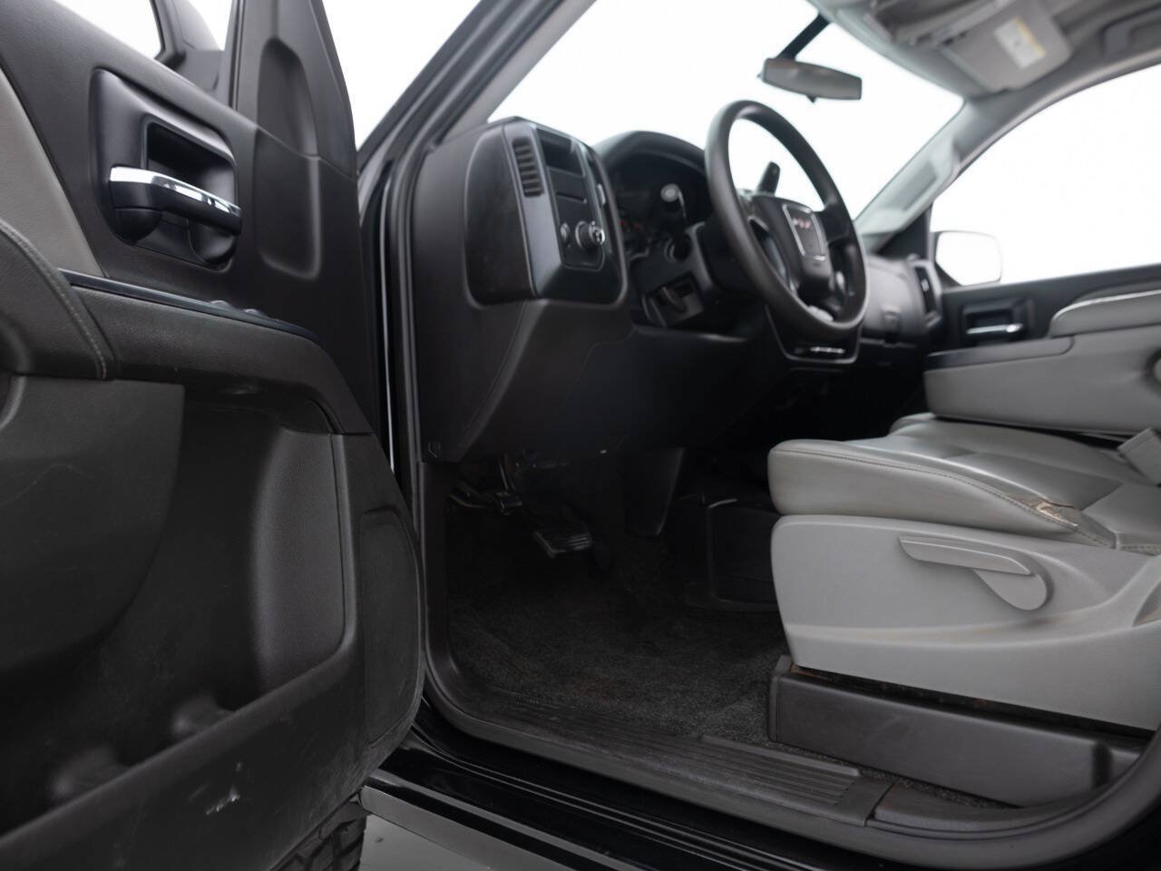 Used 2014 GMC Sierra 1500 4x4 Crew Cab image 28