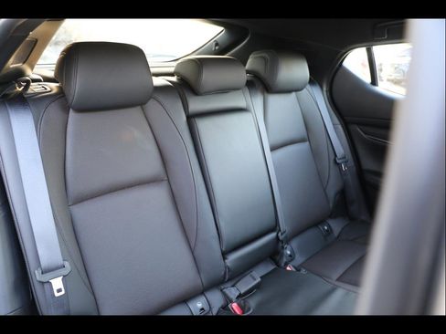 Certified 2025 MAZDA MAZDA3 2.5 S Hatchback w/ Appearance Package image 9