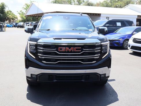Certified 2024 GMC Sierra 1500 SLT w/ SLT Premium Plus Package AWD/4WD image 4