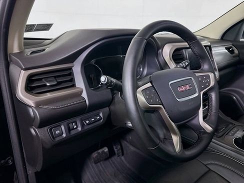 Used 2023 GMC Acadia Denali w/ Denali Ultimate Package AWD/4WD image 12
