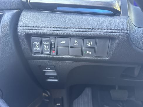 Used 2023 Honda Odyssey Elite image 31