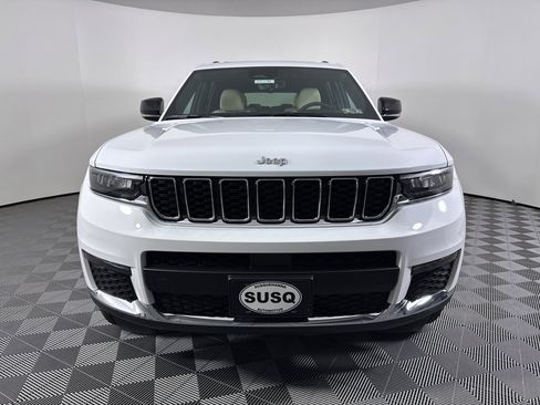 New 2025 Jeep Grand Cherokee L Limited image 2