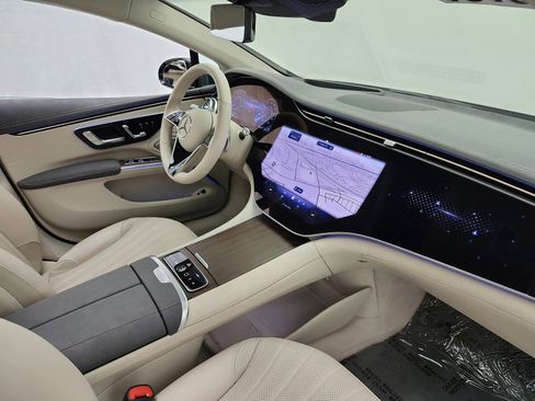 Used 2022 Mercedes-Benz EQS 580 4MATIC Sedan image 24