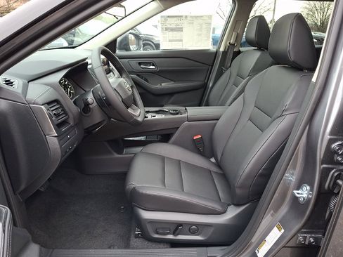 New 2026 Nissan Rogue SV image 11