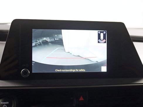 Used 2023 Toyota Prius Prime SE image 18