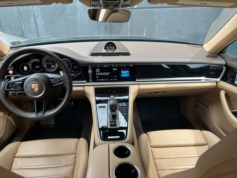 Certified 2021 Porsche Panamera 4S image 21