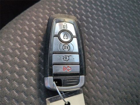 Certified 2024 Ford Escape ST-Line image 28