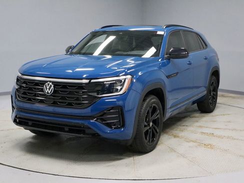 Used 2025 Volkswagen Atlas Cross Sport SEL R-Line image 7