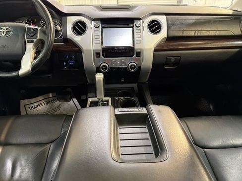 Used 2016 Toyota Tundra Limited image 22