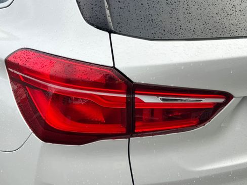 Used 2017 BMW X1 sDrive28i image 15