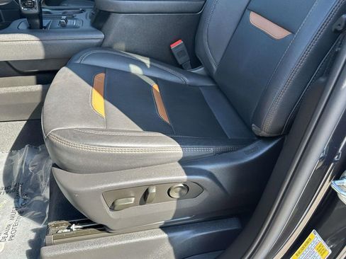 Certified 2023 GMC Sierra 1500 AT4 w/ AT4 Premium Package image 24