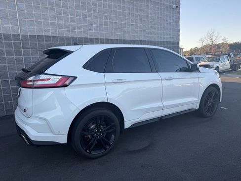 Used 2021 Ford Edge ST w/ Equipment Group 401A image 4